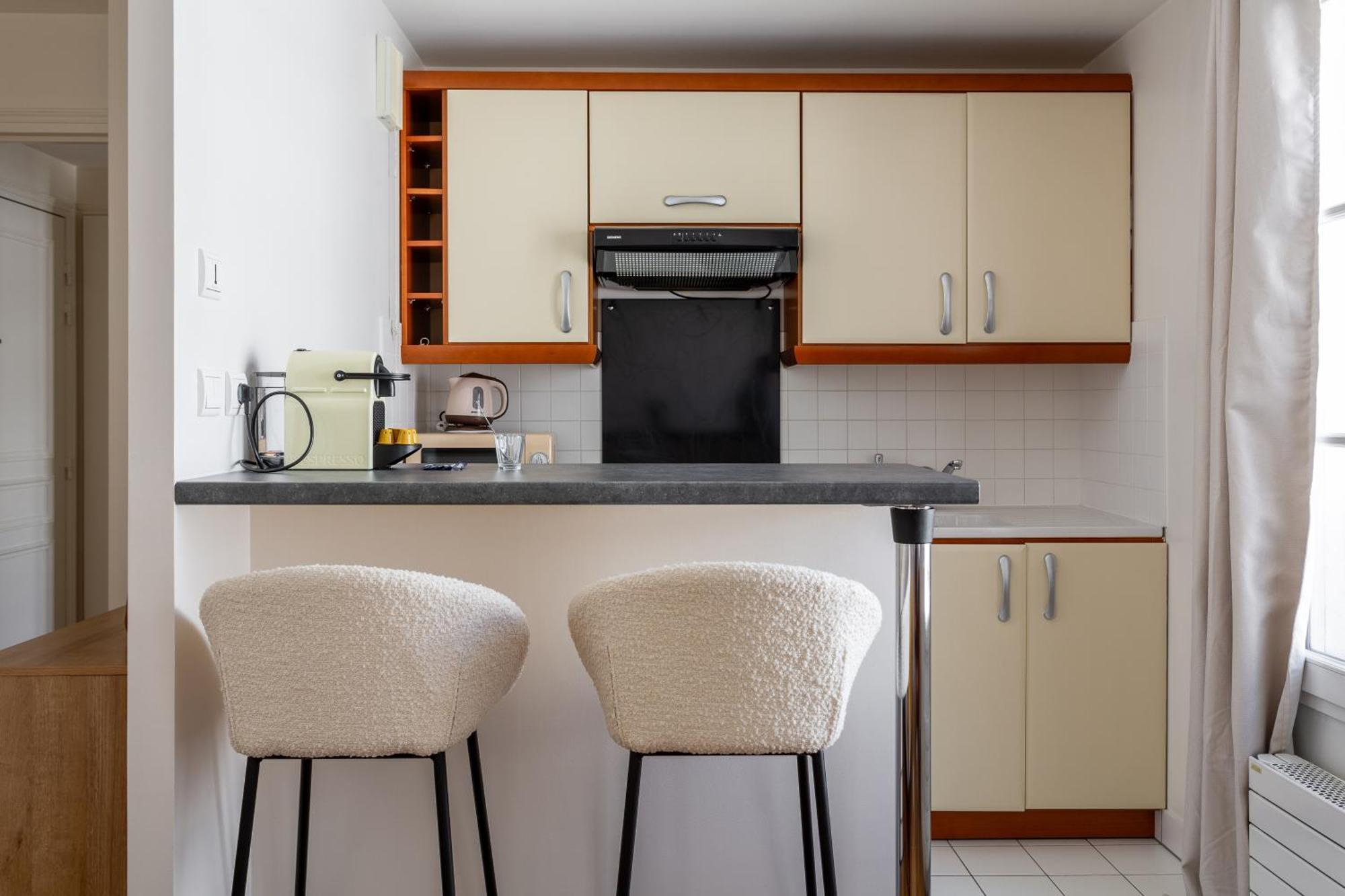Marcel S Madeleine Apartment *